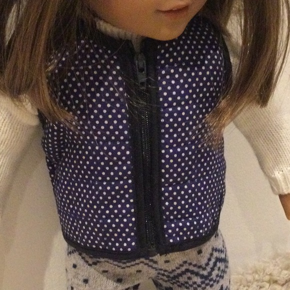 Winter Doll outfit by Pottery Barn Kids - Picture 2 of 6